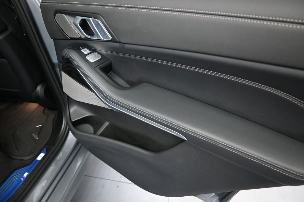 Used 2025 BMW X7 M60i w/ Executive Package AWD/4WD image 21