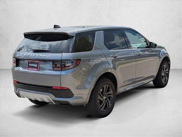 Used 2024 Land Rover Discovery Sport S image 5