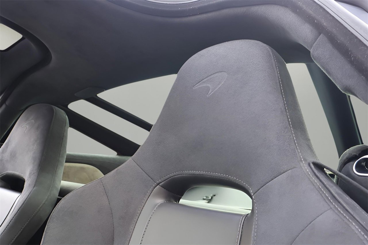 Used 2018 McLaren 720S Performance image 13