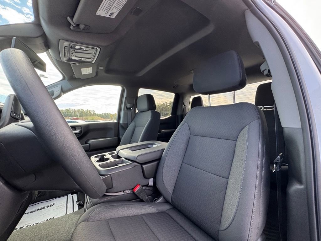 New 2026 Chevrolet Silverado 1500 Custom image 13