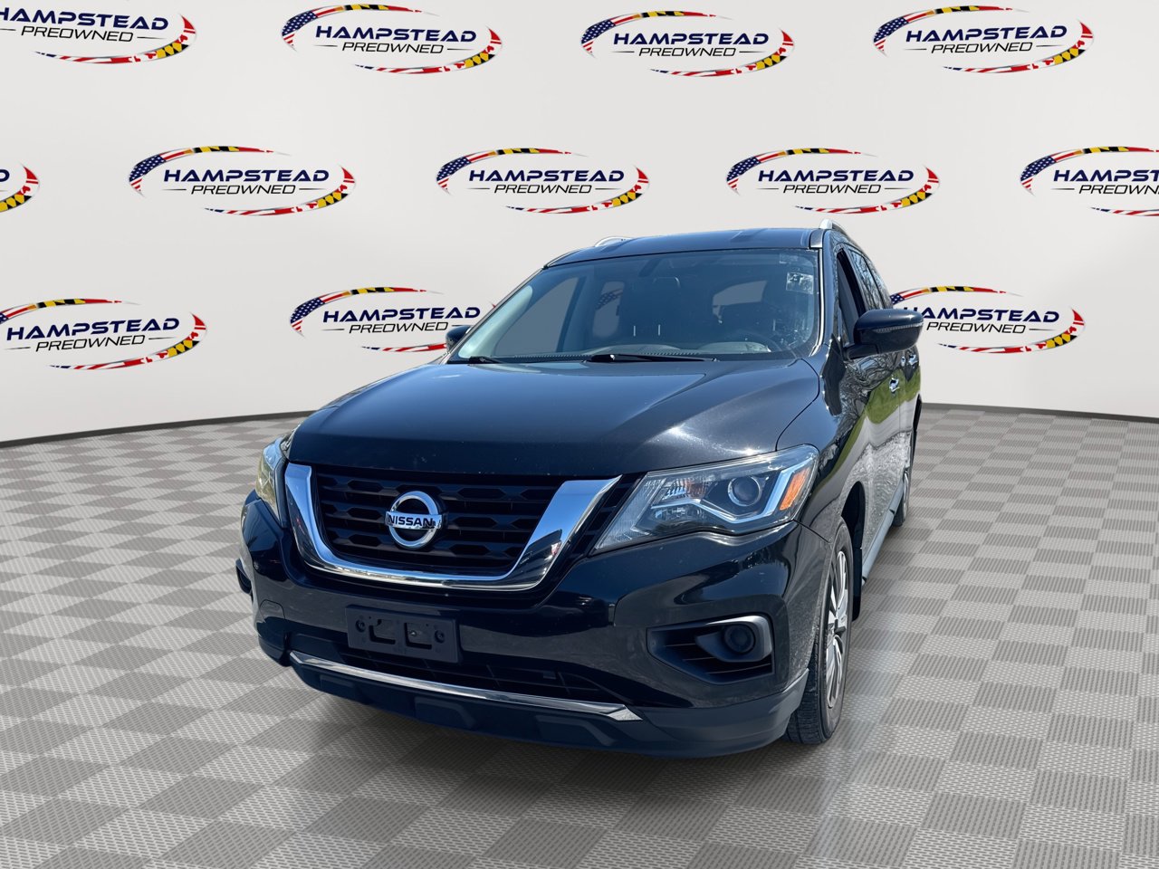 Used 2018 Nissan Pathfinder S AWD/4WD image 1