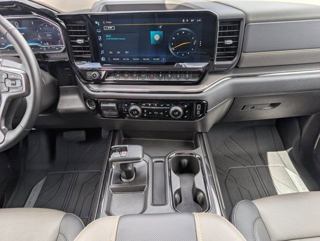 Used 2024 Chevrolet Silverado 1500 ZR2 w/ Technology Package AWD/4WD image 7