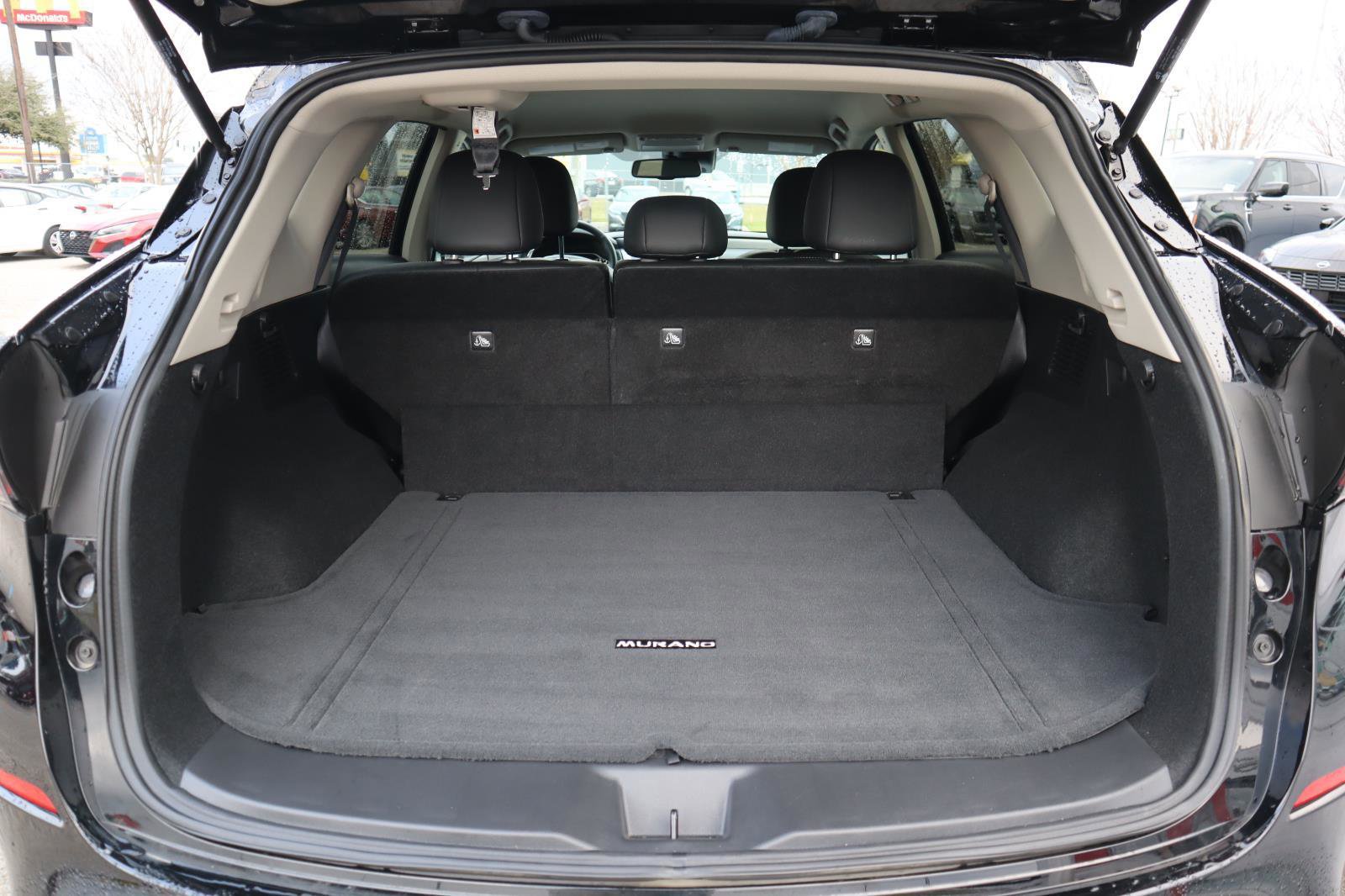 Certified 2024 Nissan Murano SV w/ SV Midnight Edition Package image 41