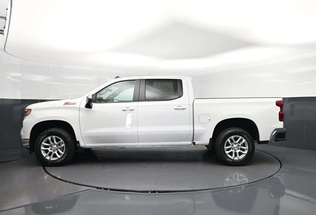 New 2026 Chevrolet Silverado 1500 LT w/ Z71 Off-Road Package AWD/4WD image 4