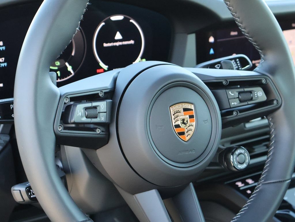 Certified 2026 Porsche 911 GTS RWD image 24