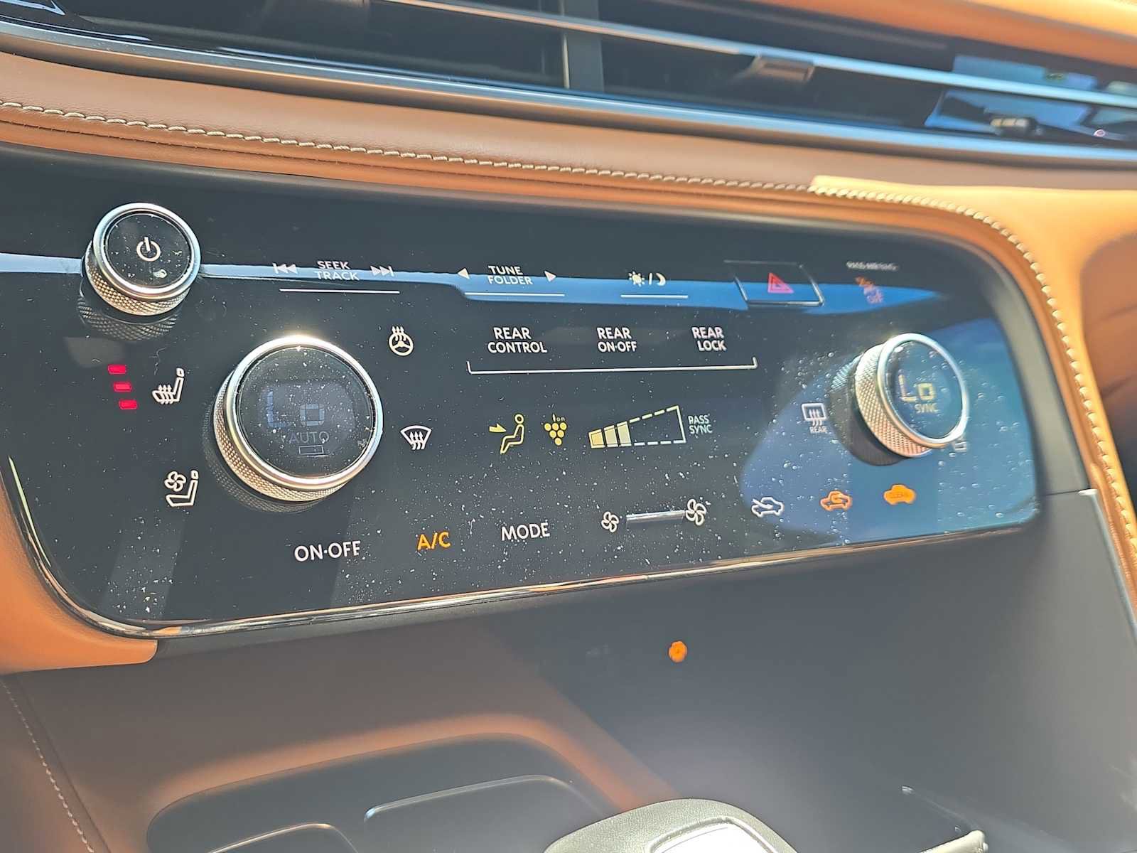 Certified 2023 INFINITI QX60 Autograph AWD/4WD image 8