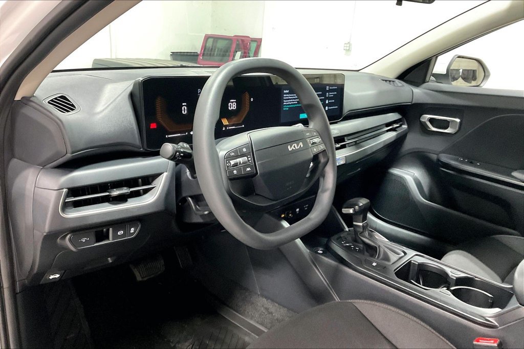 New 2026 Kia K4 FWD image 20