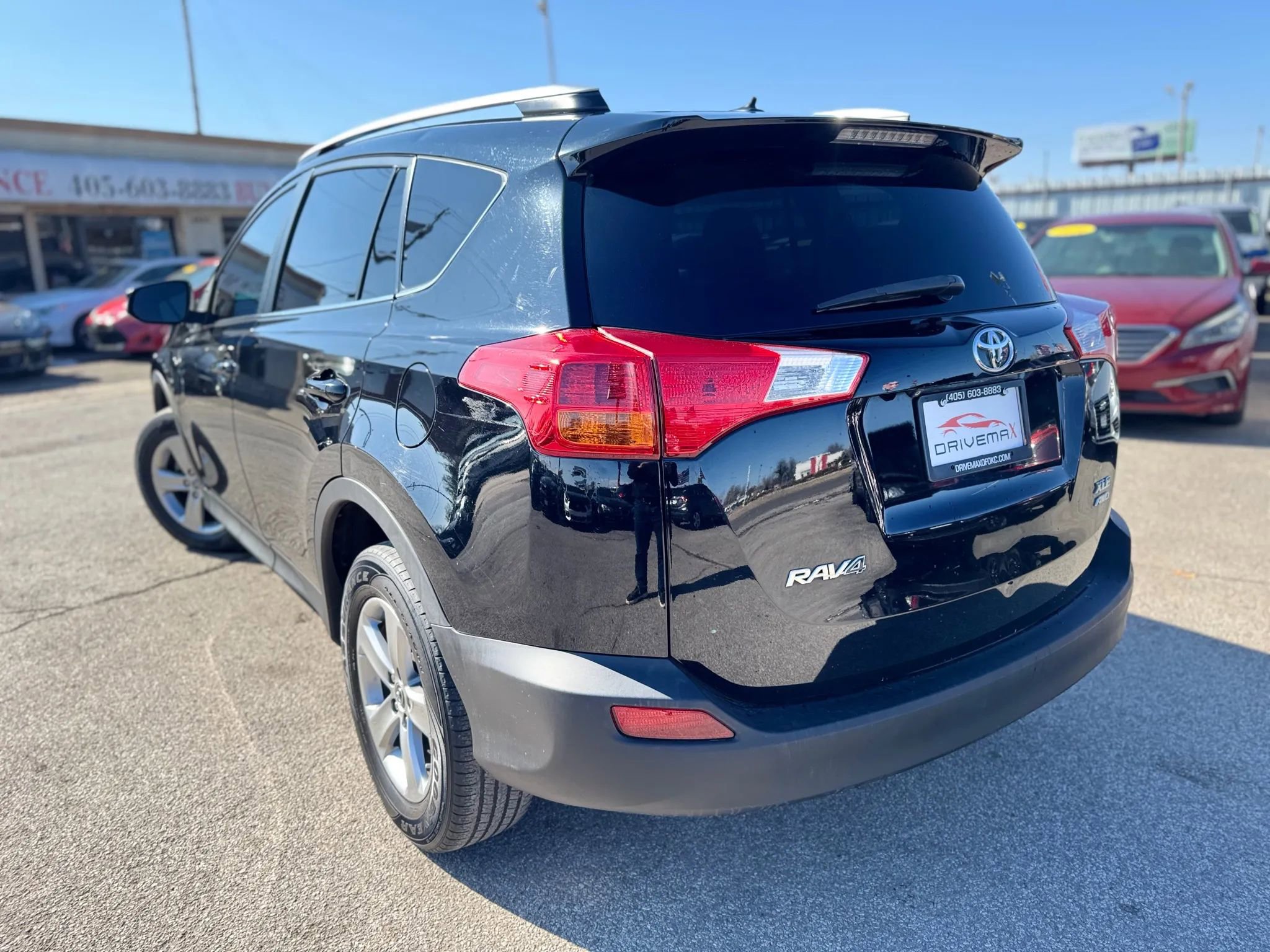Used 2015 Toyota RAV4 XLE image 5