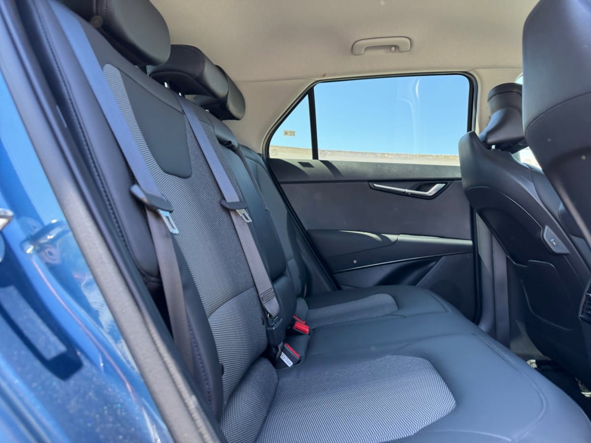 Used 2024 Kia Niro EX FWD image 18