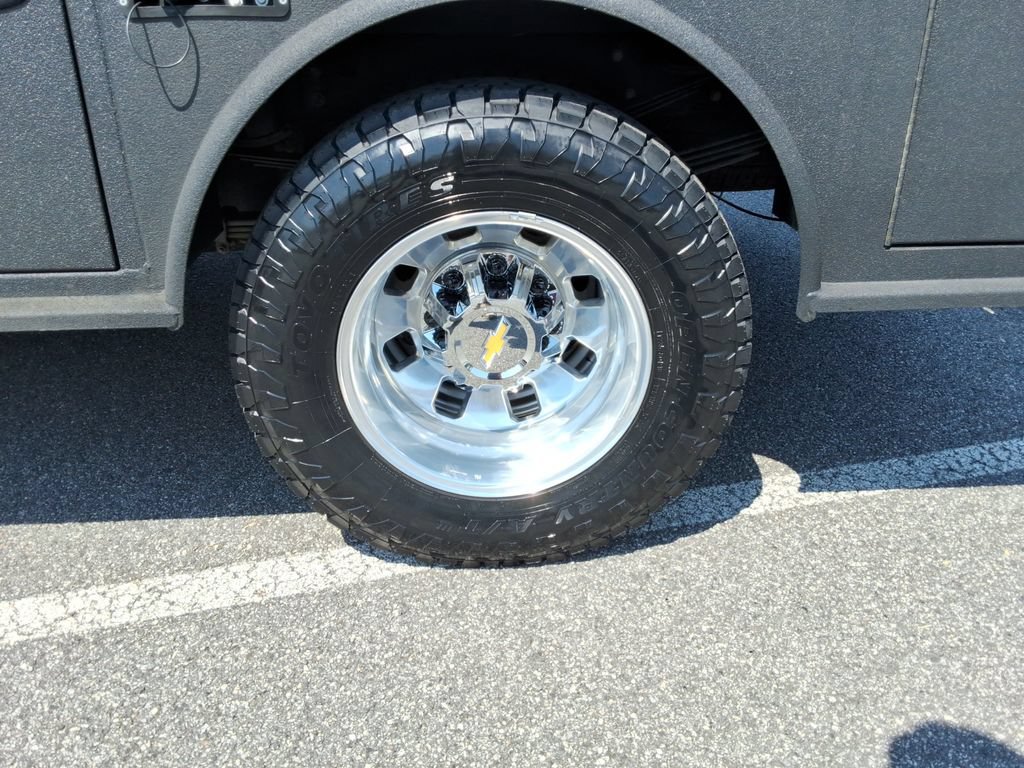 Certified 2025 Chevrolet Silverado 3500 High Country w/ High Country Premium Package AWD/4WD image 14