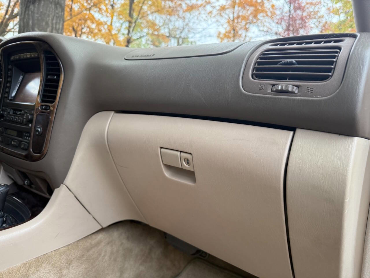 Used 2002 Toyota Land Cruiser image 19