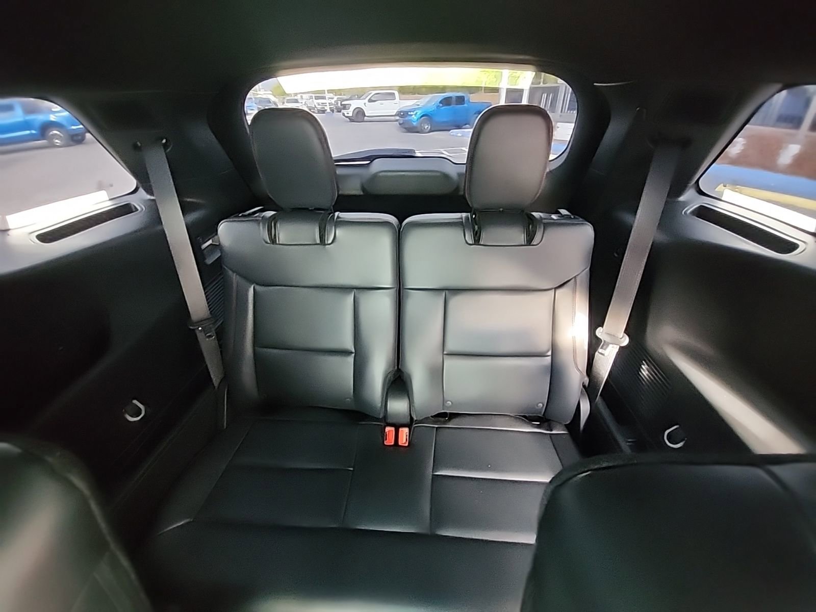 Used 2025 Ford Explorer ST-Line w/ Premium Package image 13