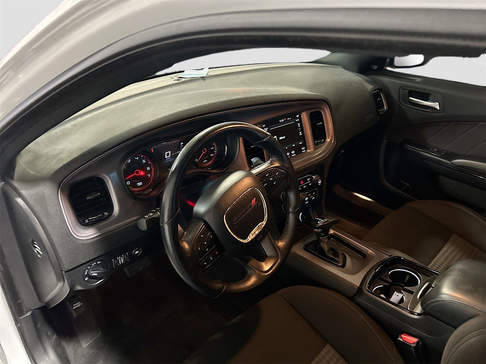 Used 2023 Dodge Charger R/T w/ Blacktop Package image 9