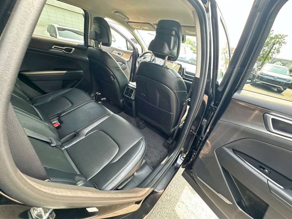 Used 2024 Kia Sportage EX AWD/4WD image 35