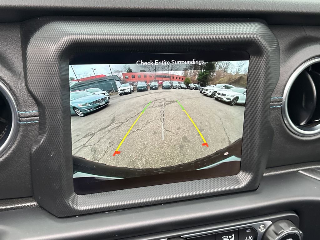 Used 2022 Jeep Wrangler Unlimited Rubicon 4xe w/ Cold Weather Group image 29