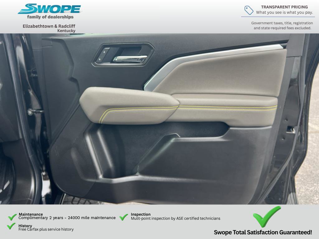 Used 2025 Chevrolet Colorado ZR2 w/ Technology Package AWD/4WD image 23