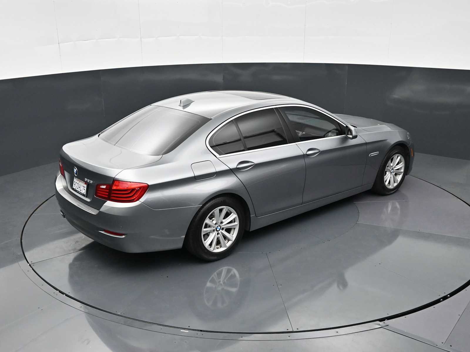 Used 2015 BMW 528i Sedan RWD image 21