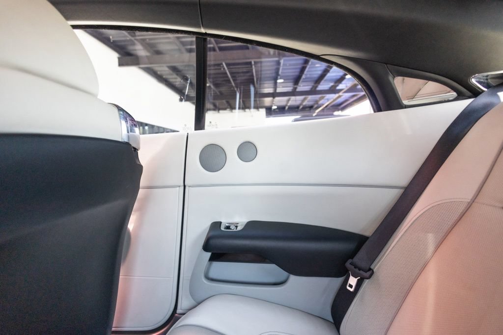 Used 2019 Rolls-Royce Wraith RWD image 47