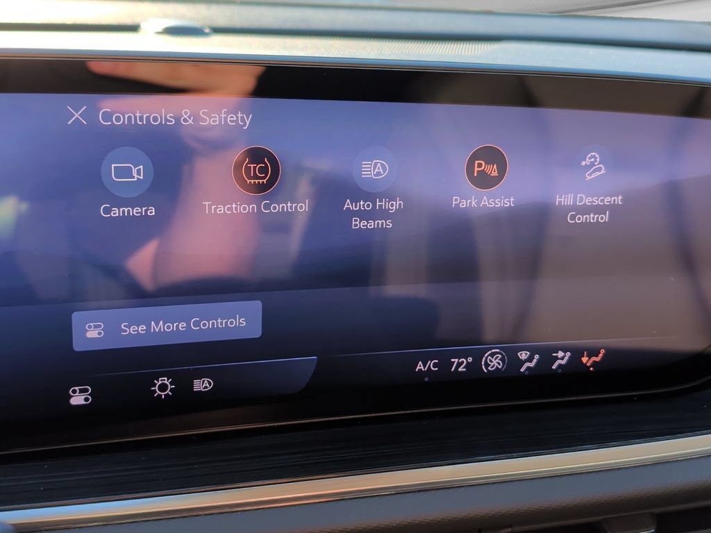 Used 2024 Buick Envision Preferred AWD/4WD image 21