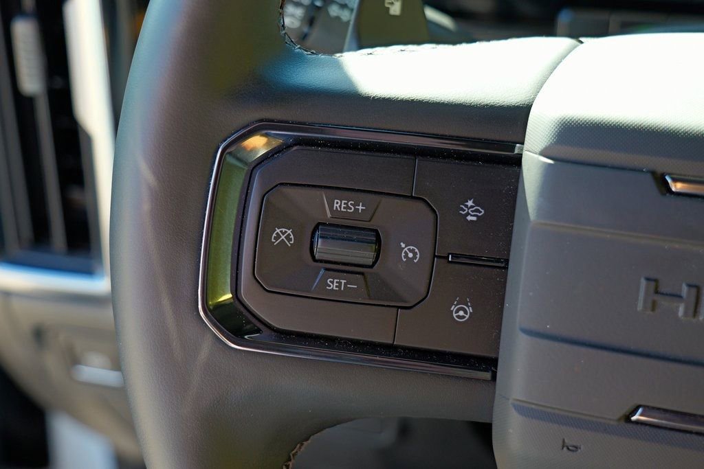 New 2026 GMC Hummer EV 4x4 Crew Cab image 12