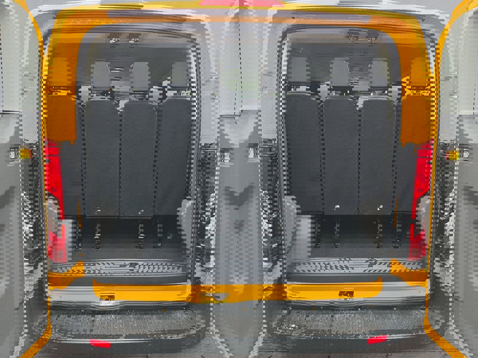 Certified 2026 Ford Transit 350 XLT image 25