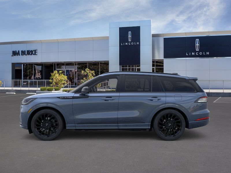 New 2026 Lincoln Aviator Reserve AWD/4WD image 3