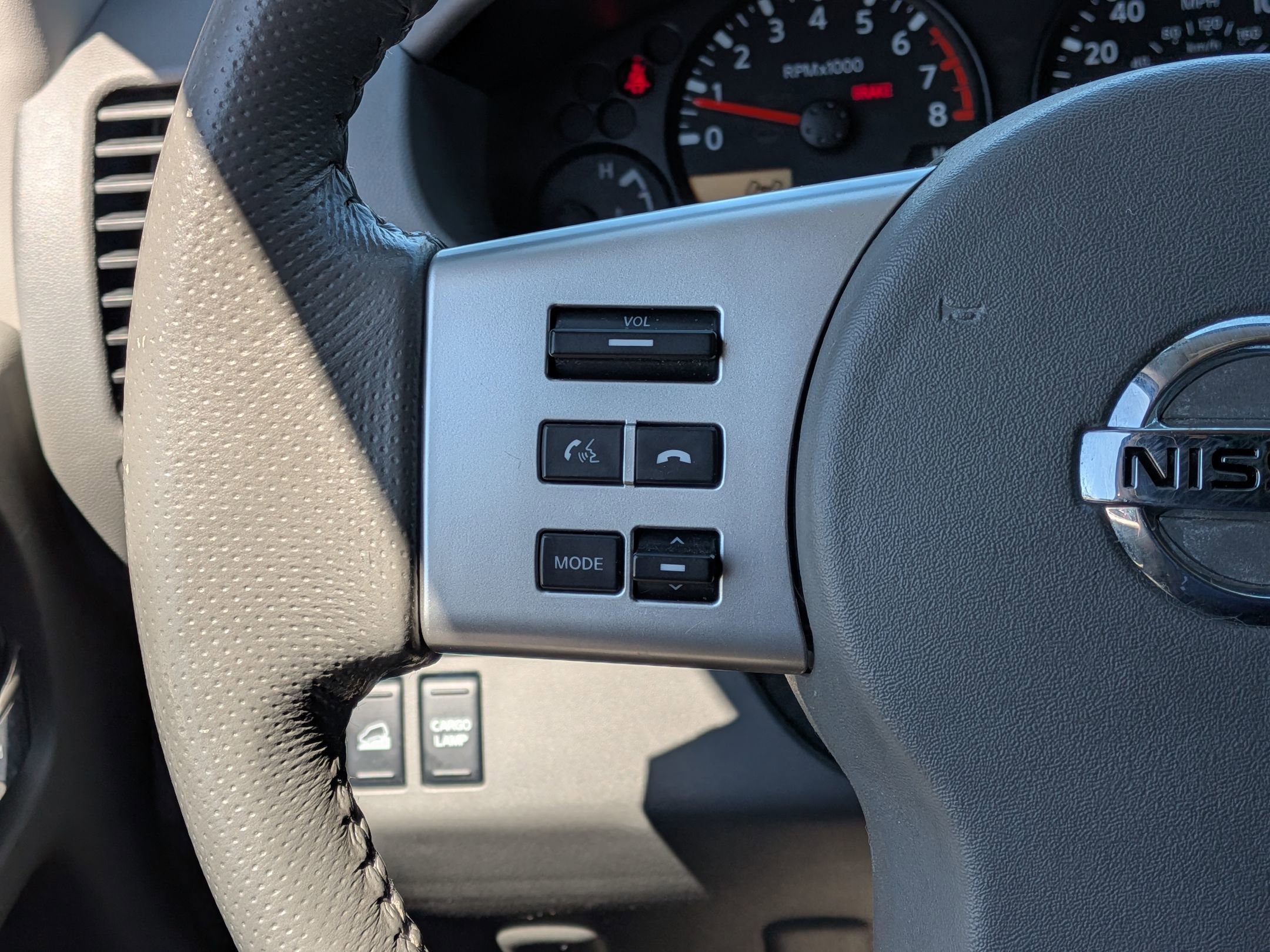 Used 2016 Nissan Frontier SV w/ SV Value Truck Package image 15