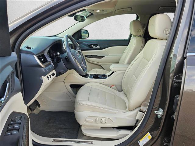 Used 2020 GMC Acadia Denali w/ Technology Package image 16