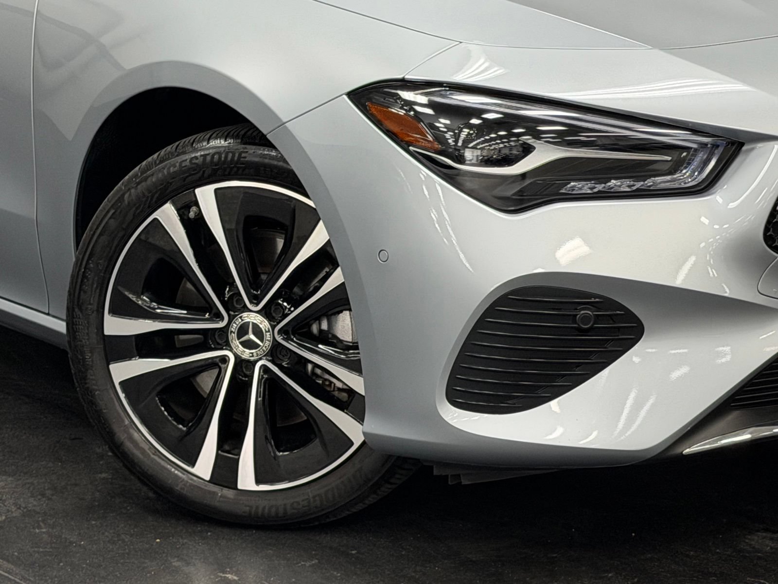 Used 2026 Mercedes-Benz CLA 250 image 4