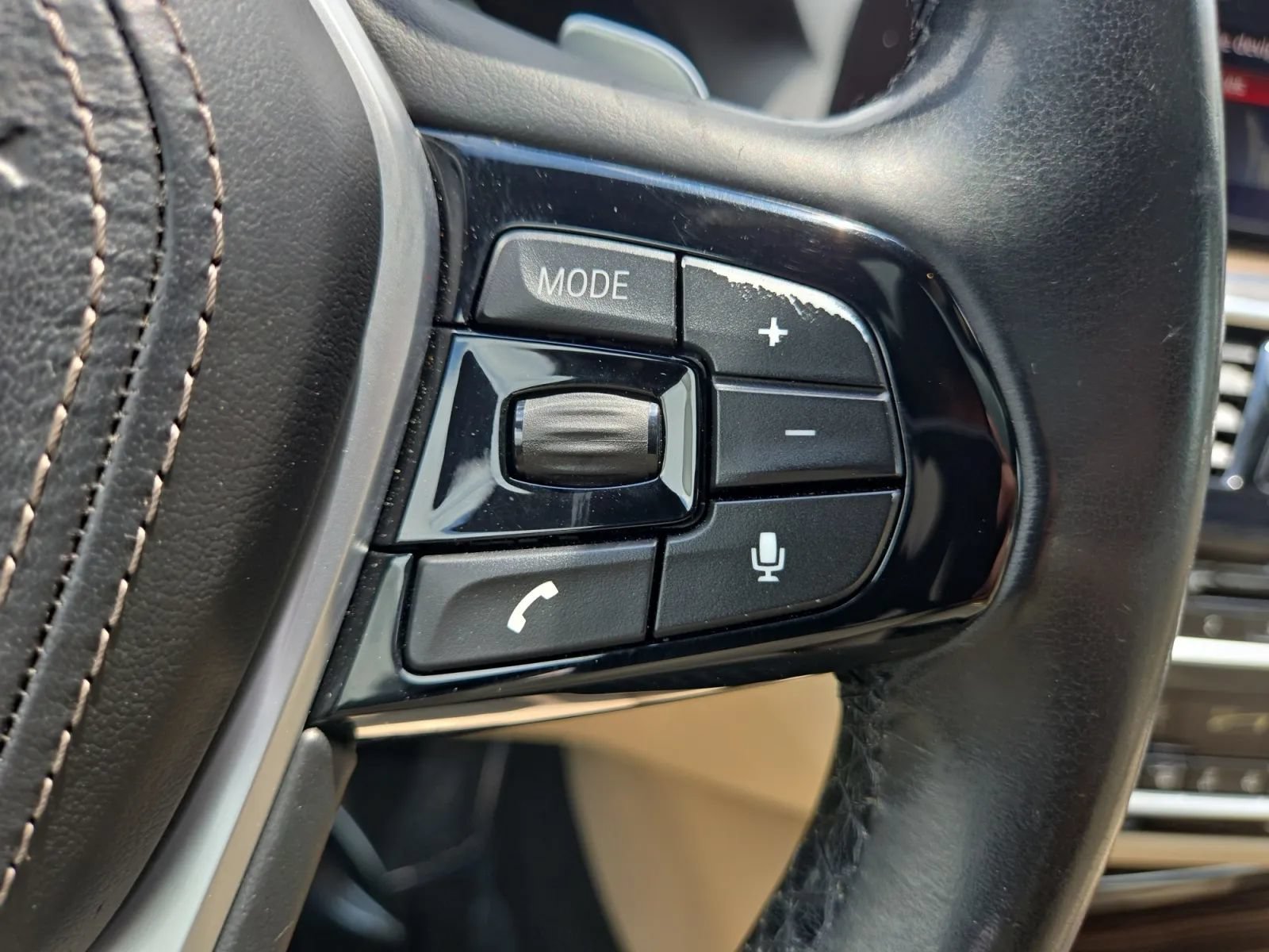 Used 2019 BMW 530i w/ Convenience Package RWD image 22