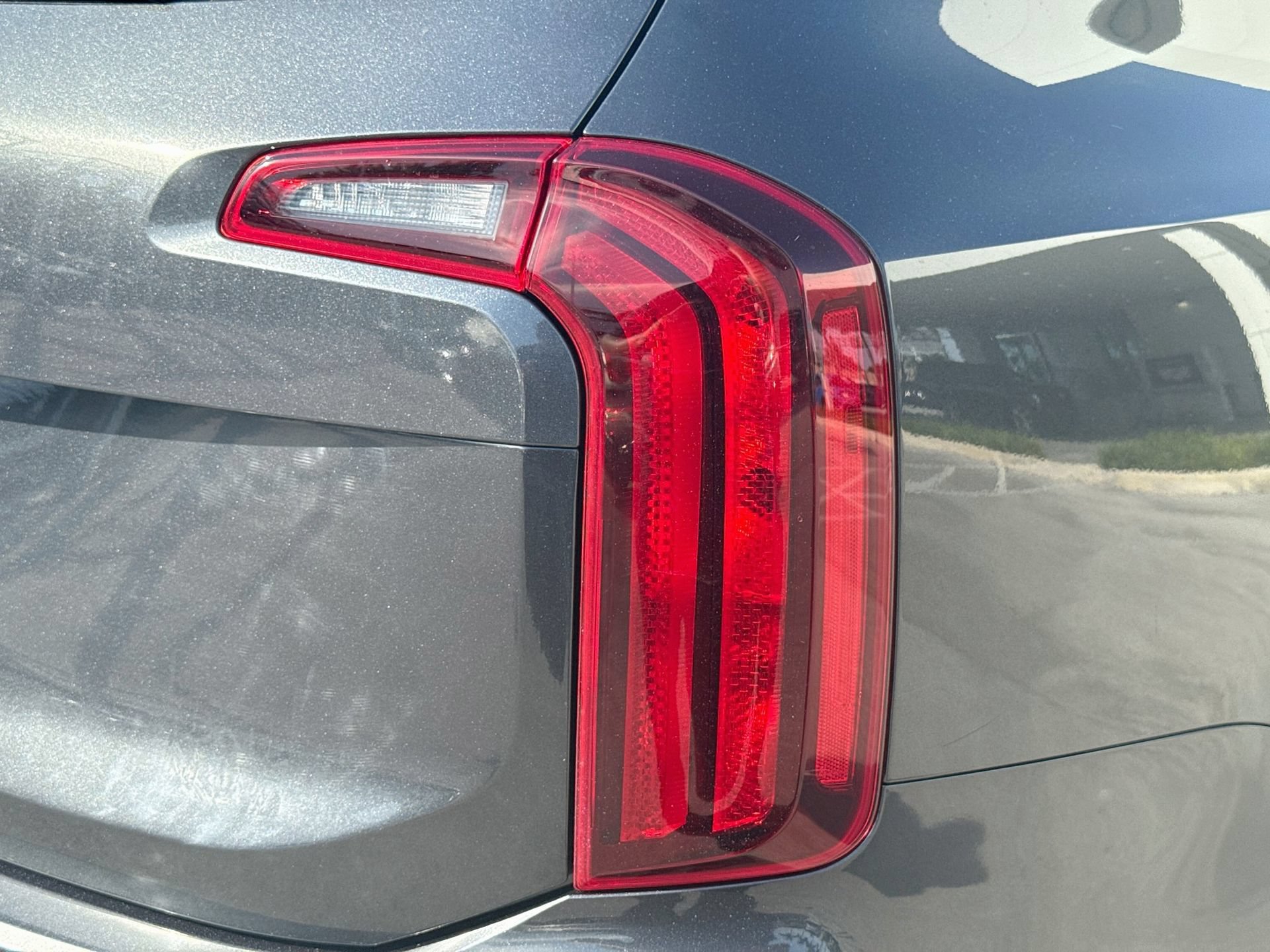Used 2024 Kia Telluride S w/ S Sunroof Package FWD image 10