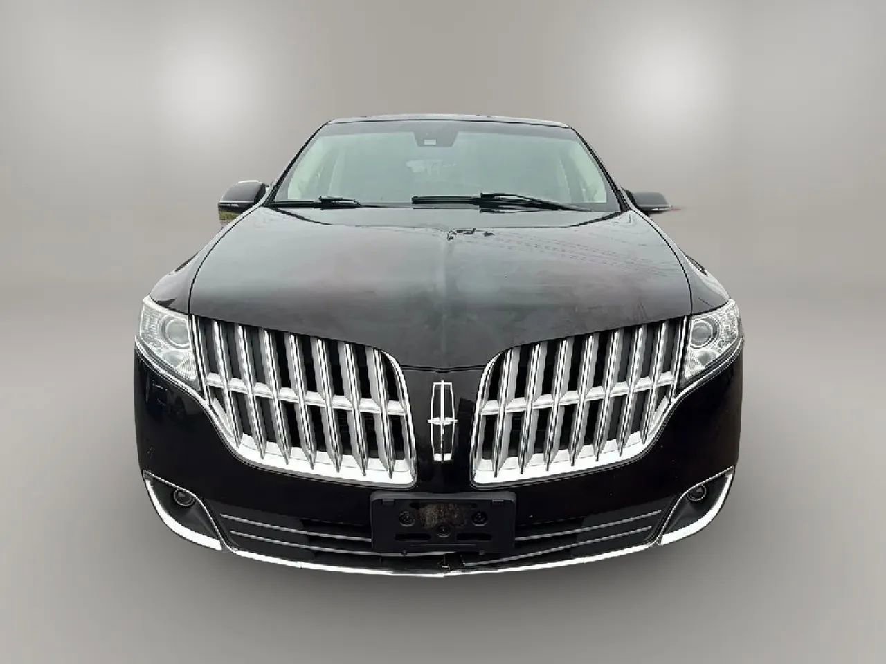 Used 2010 Lincoln MKT AWD image 8