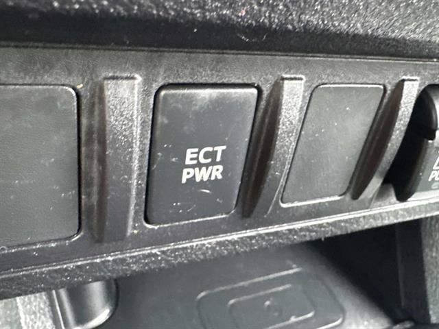 Used 2022 Toyota Tacoma TRD Sport AWD/4WD image 20