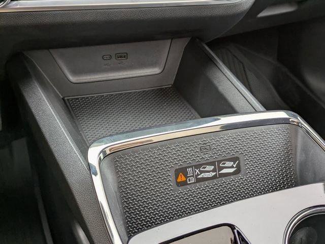 New 2026 Chevrolet Equinox RS w/ Convenience Package III FWD image 25