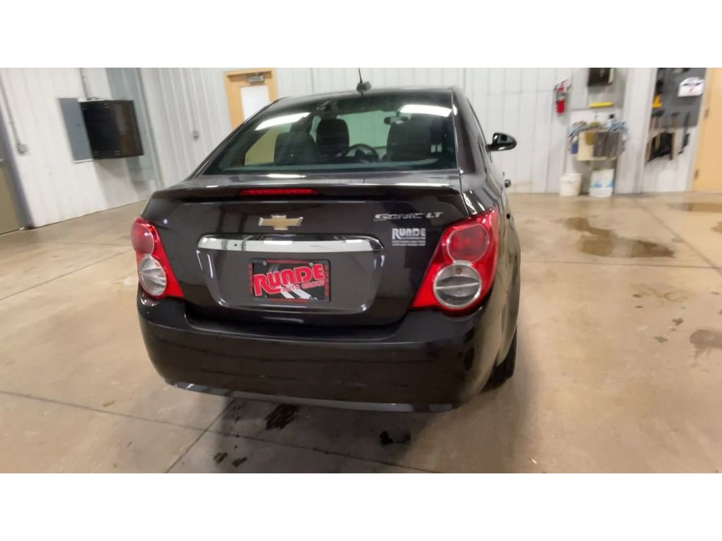 Used 2015 Chevrolet Sonic LT w/ Wheels and Fog Lamp Package FWD image 7