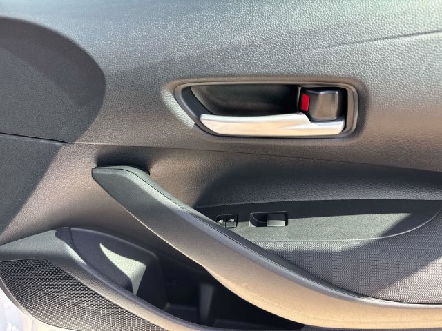 Used 2026 Toyota Corolla SE FWD image 19