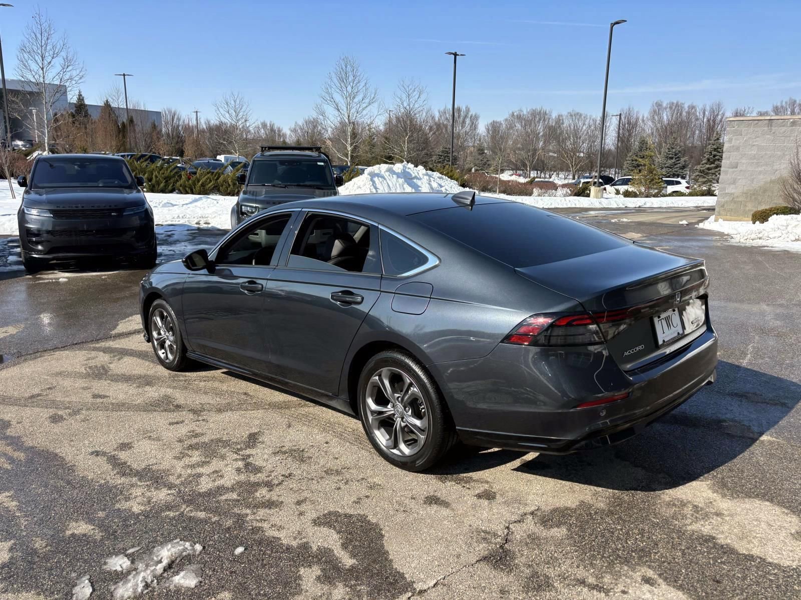 Used 2023 Honda Accord EX-L image 5