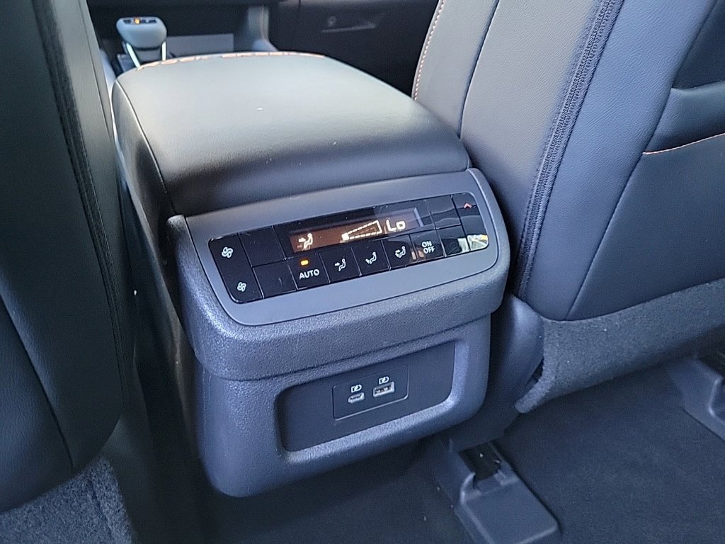 Used 2025 Nissan Pathfinder Rock Creek AWD/4WD image 23