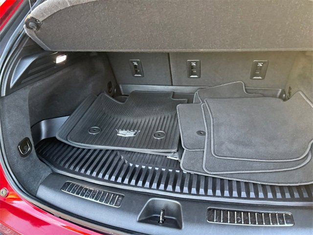 Used 2020 Cadillac XT4 Premium Luxury w/ Cold Weather Package image 12