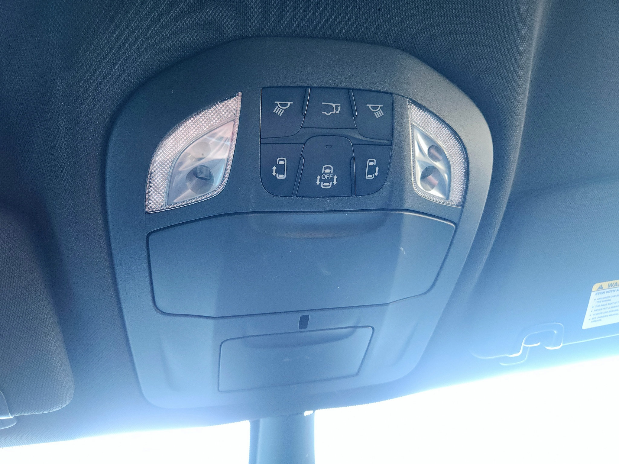 Used 2025 Chrysler Pacifica Select FWD image 30