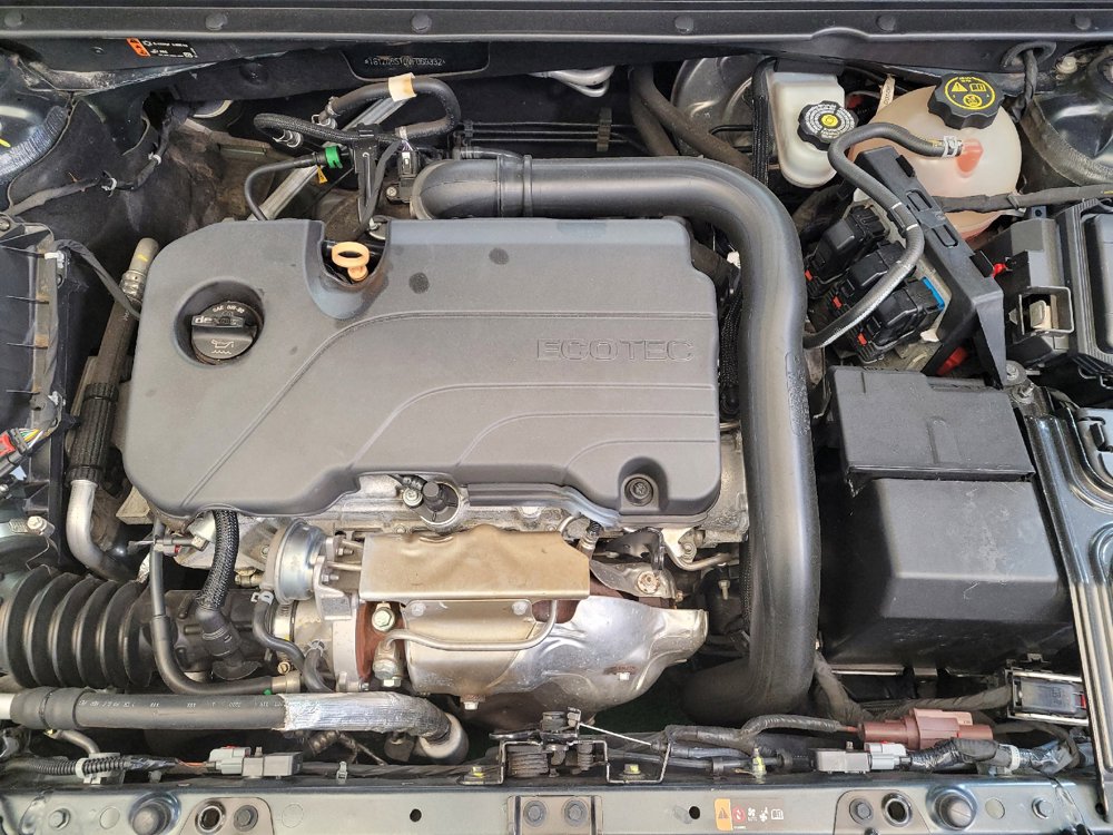 Used 2021 Chevrolet Malibu LT FWD image 30