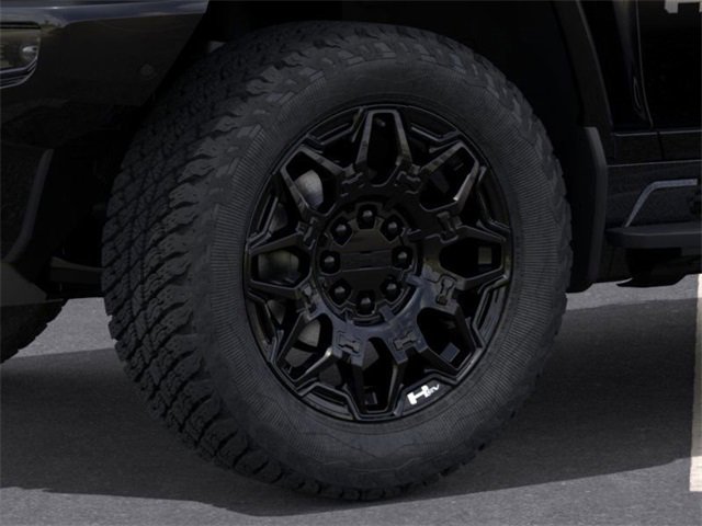 New 2026 GMC Hummer EV 4x4 Crew Cab image 9
