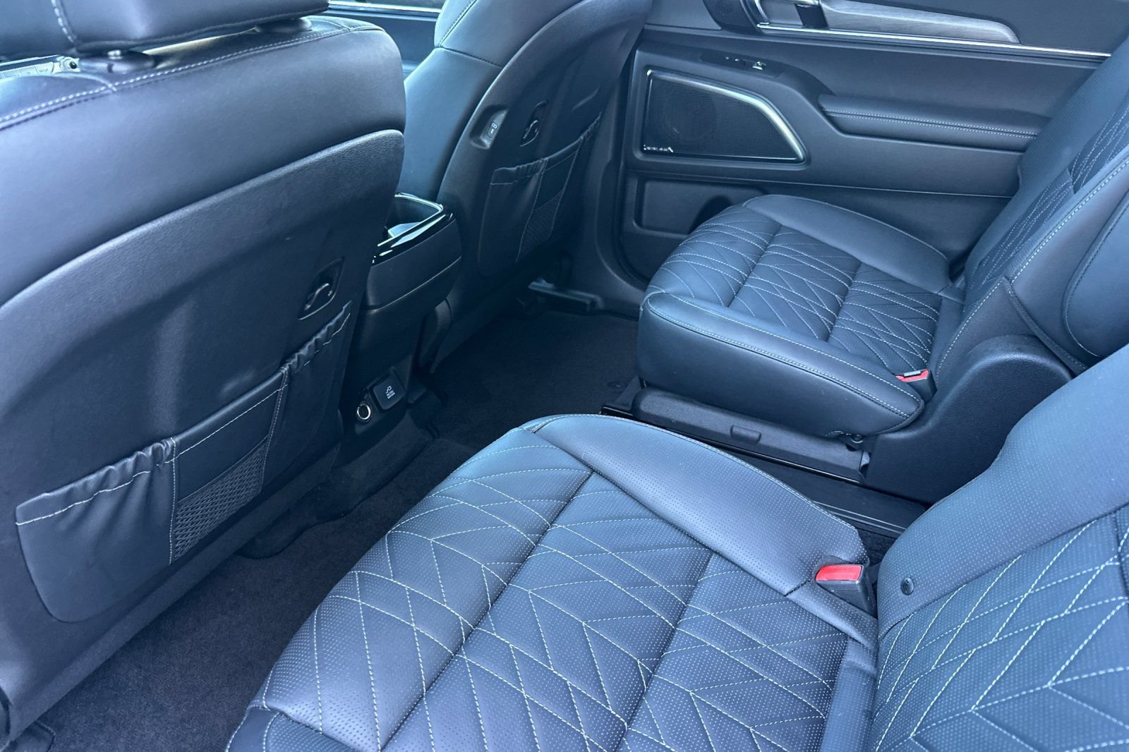 Used 2023 Kia Telluride SX Prestige X-Line AWD/4WD image 14
