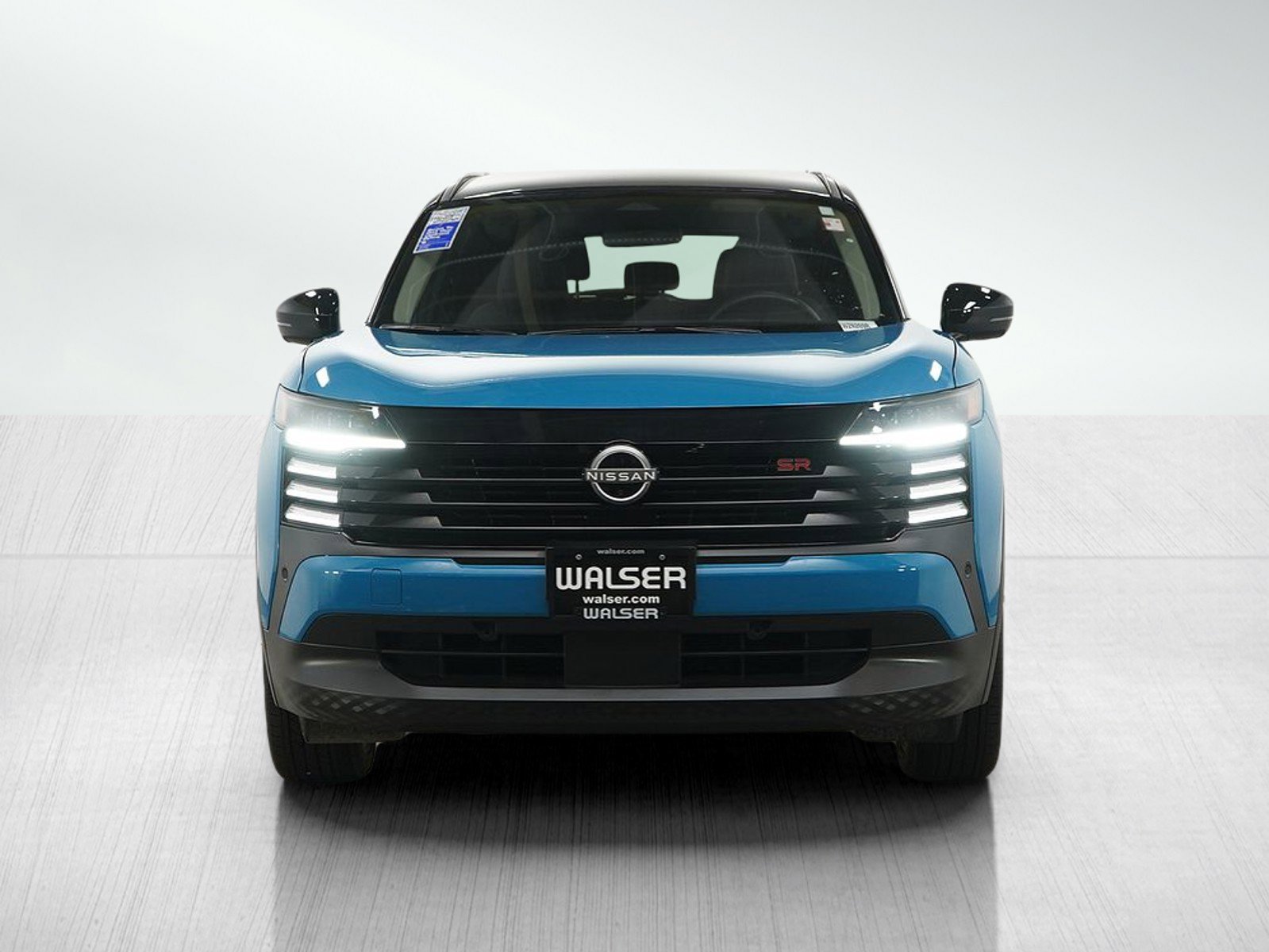 Used 2025 Nissan Kicks SR image 8