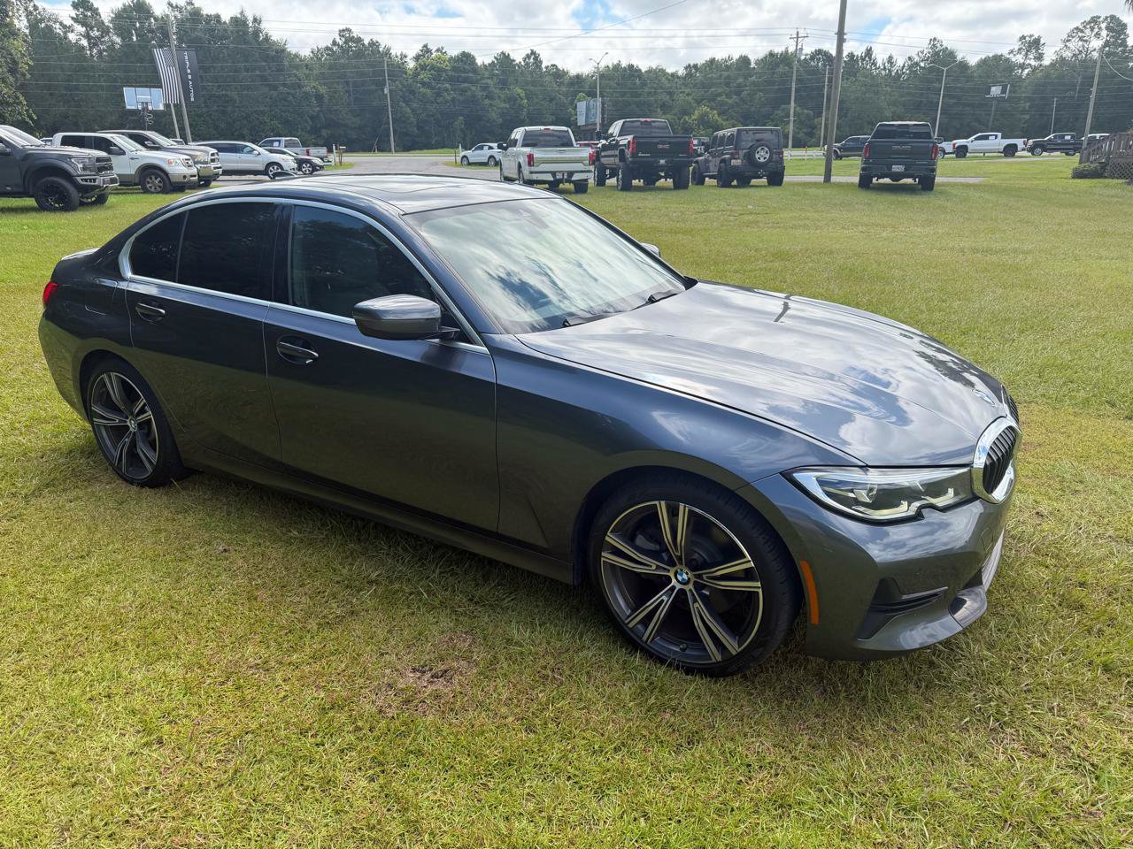 Used 2020 BMW 330i Sedan w/ Convenience Package RWD image 4