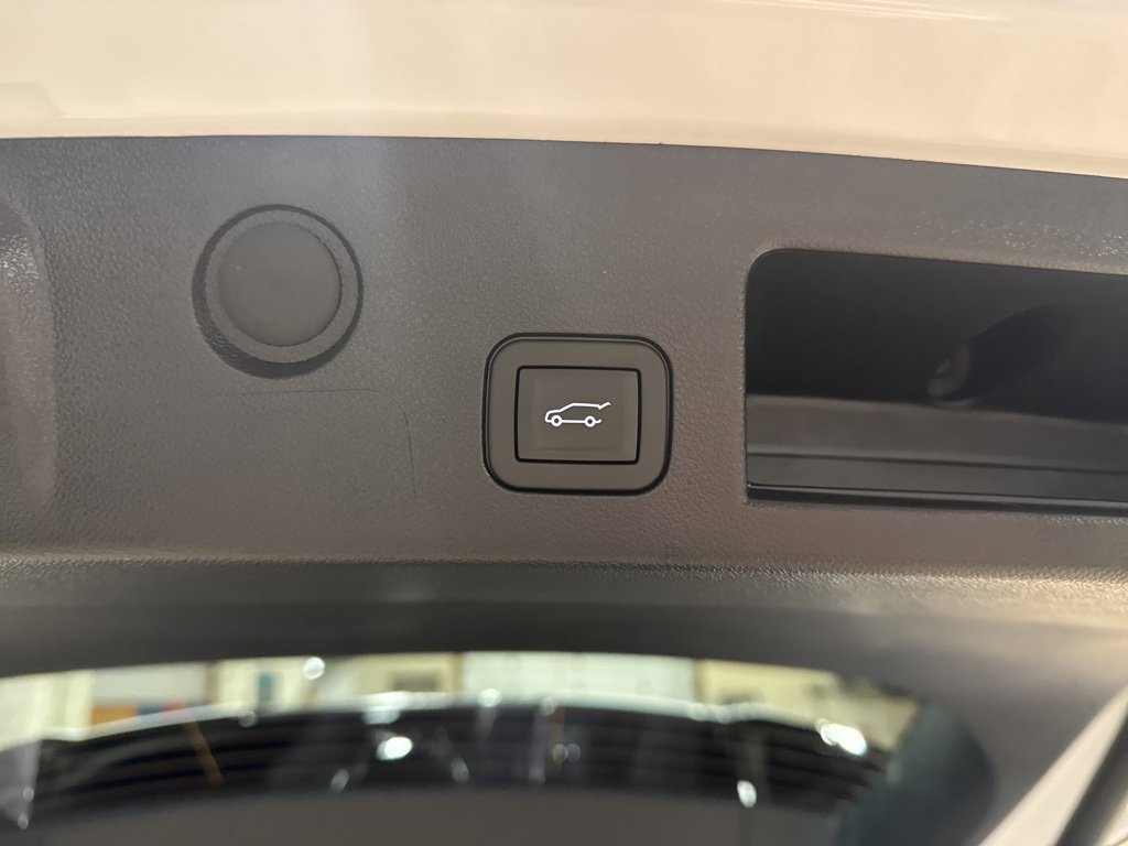 New 2026 GMC Terrain Elevation w/ Elevation Premium Package image 15