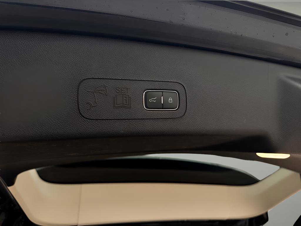 Used 2023 Lincoln Aviator Black Label Grand Touring AWD/4WD image 28