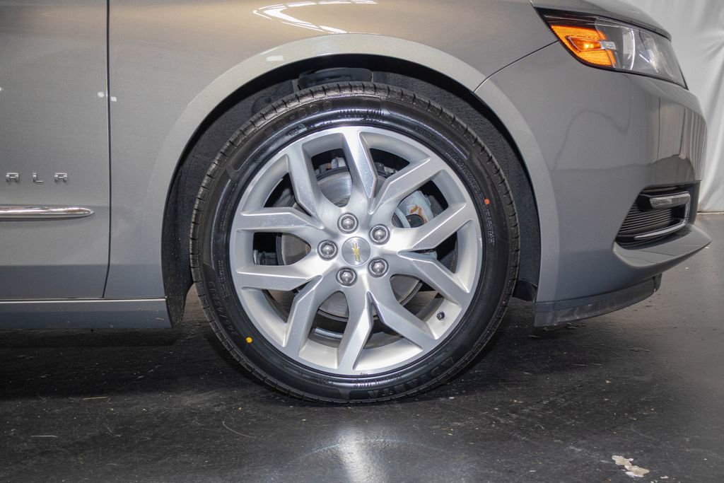 Used 2018 Chevrolet Impala Premier FWD image 8