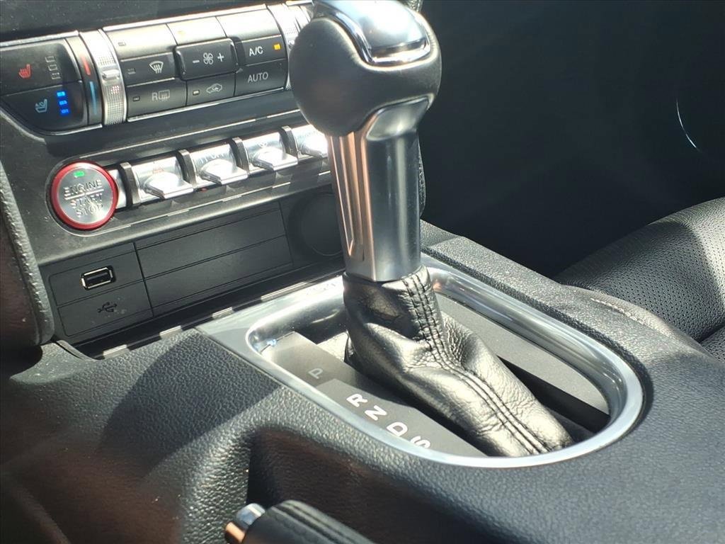 Used 2022 Ford Mustang Premium image 11