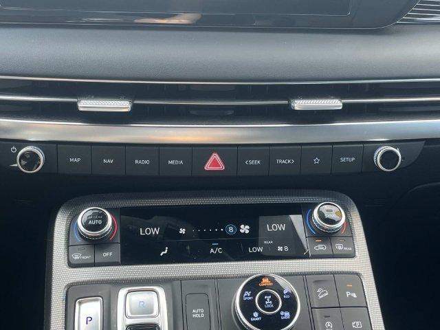 Certified 2025 Hyundai Palisade Calligraphy AWD/4WD image 38